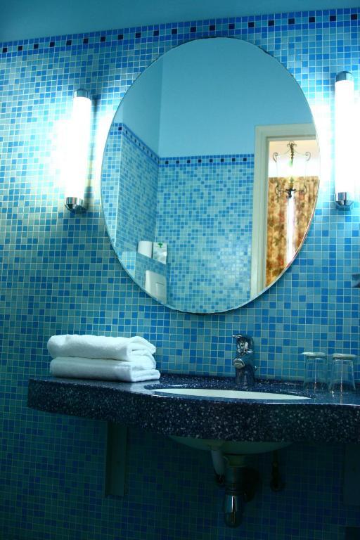 Hotel Imperial Ajaccio  Quarto foto